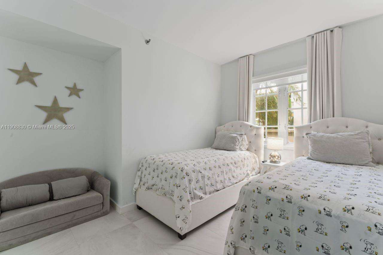 Seaside Village at 19217 Fisher Island Dr, Miami Beach, FL 33109 - For Rent photo 27
