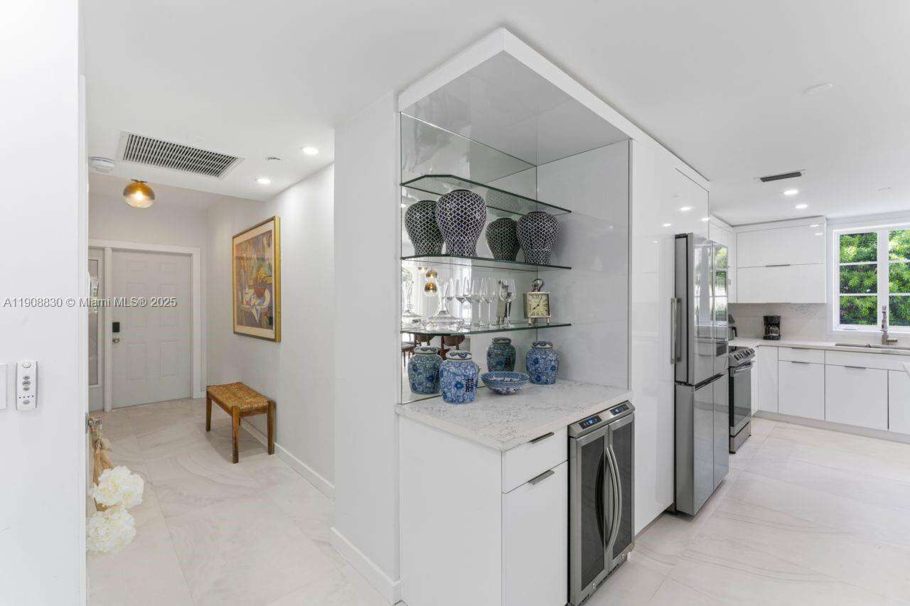 Seaside Village at 19217 Fisher Island Dr, Miami Beach, FL 33109 - For Rent photo 6