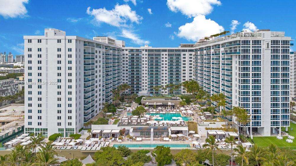 1 Hotel & Homes at 102 24th St, Miami Beach, FL 33139 - For Rent photo 1