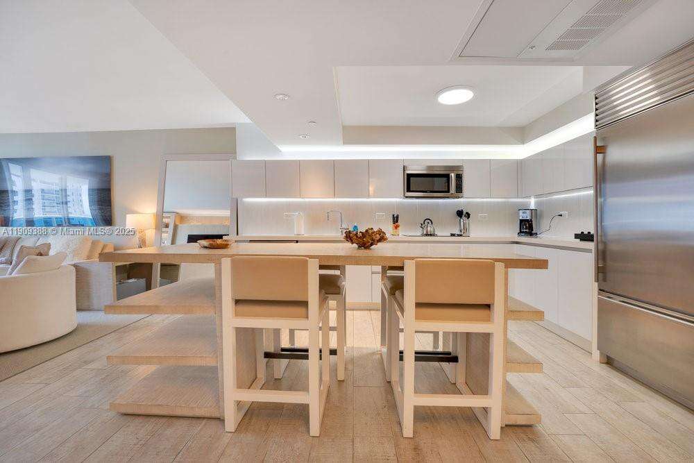 1 Hotel & Homes at 102 24th St, Miami Beach, FL 33139 - For Rent photo 11