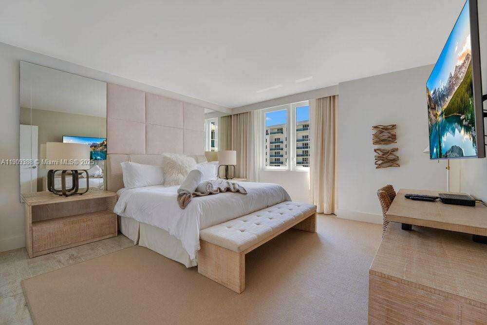 1 Hotel & Homes at 102 24th St, Miami Beach, FL 33139 - For Rent photo 13