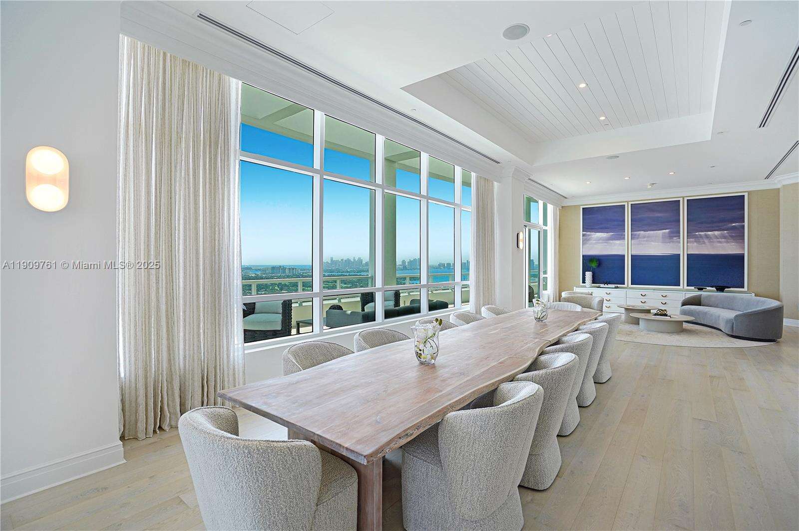 Fontainebleau 2 at 4401 Collins Ave, Miami Beach, FL 33140 - For Rent photo 15