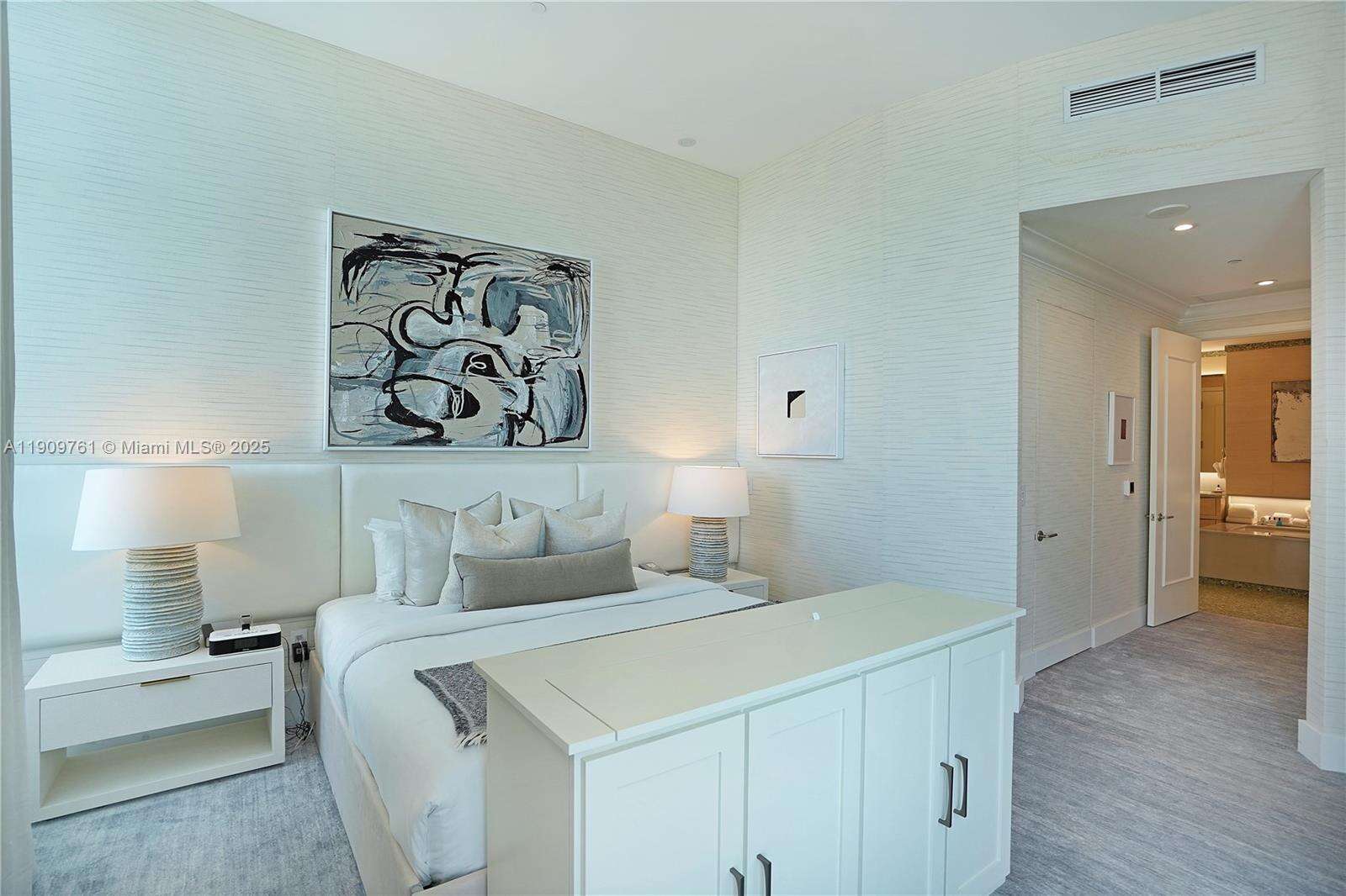 Fontainebleau 2 at 4401 Collins Ave, Miami Beach, FL 33140 - For Rent photo 46