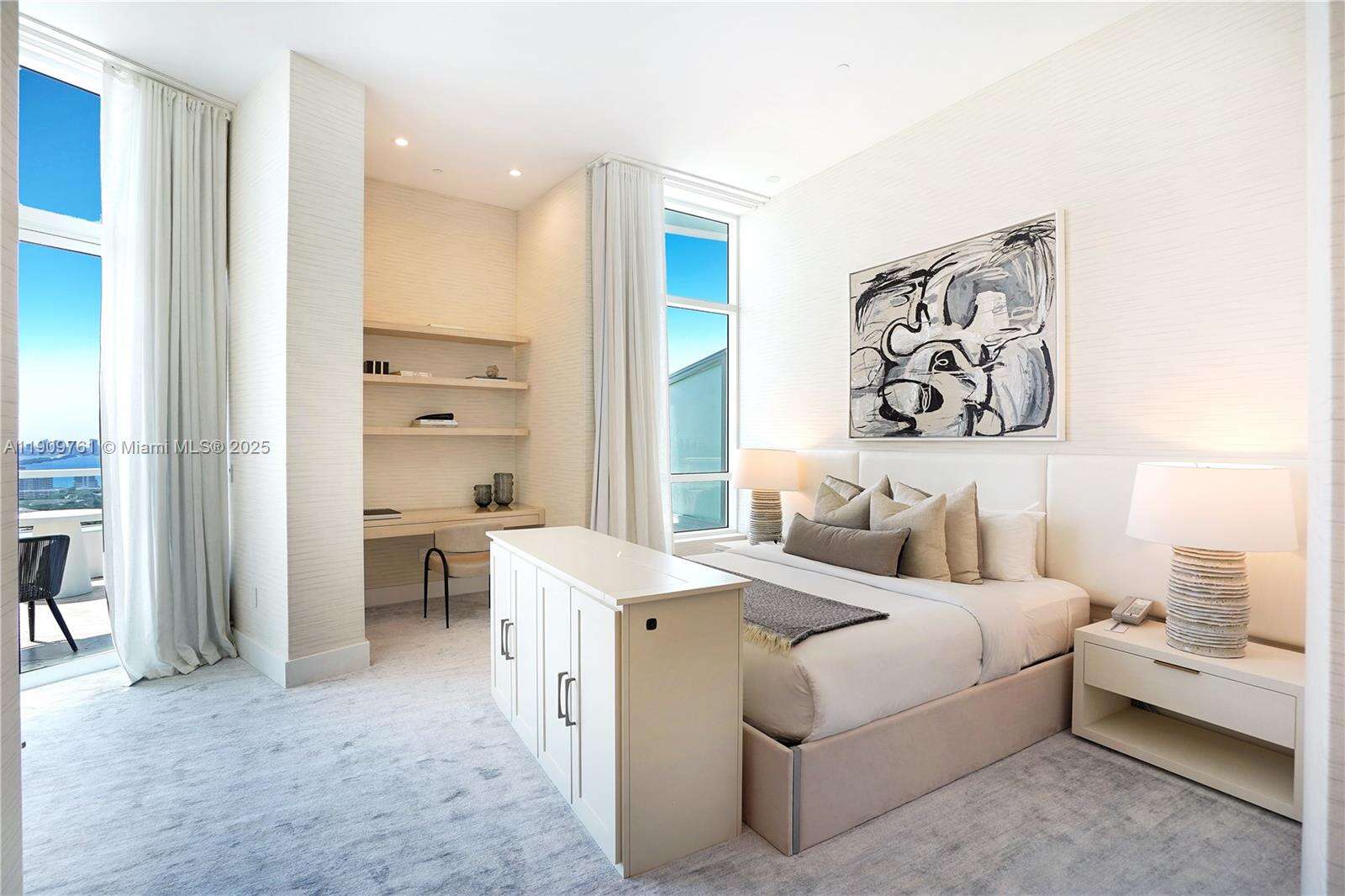 Fontainebleau 2 at 4401 Collins Ave, Miami Beach, FL 33140 - For Rent photo 49
