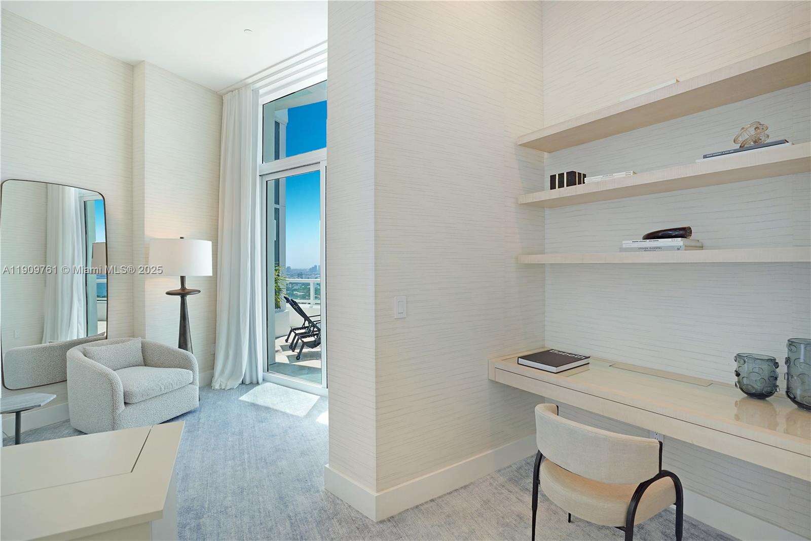 Fontainebleau 2 at 4401 Collins Ave, Miami Beach, FL 33140 - For Rent photo 51