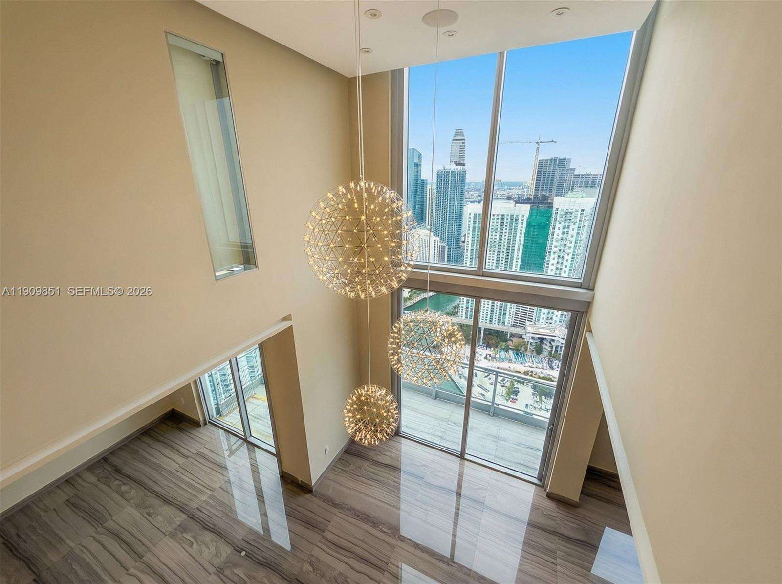 Mint at 92 3 St, Miami, FL 33130 - For Rent photo 13