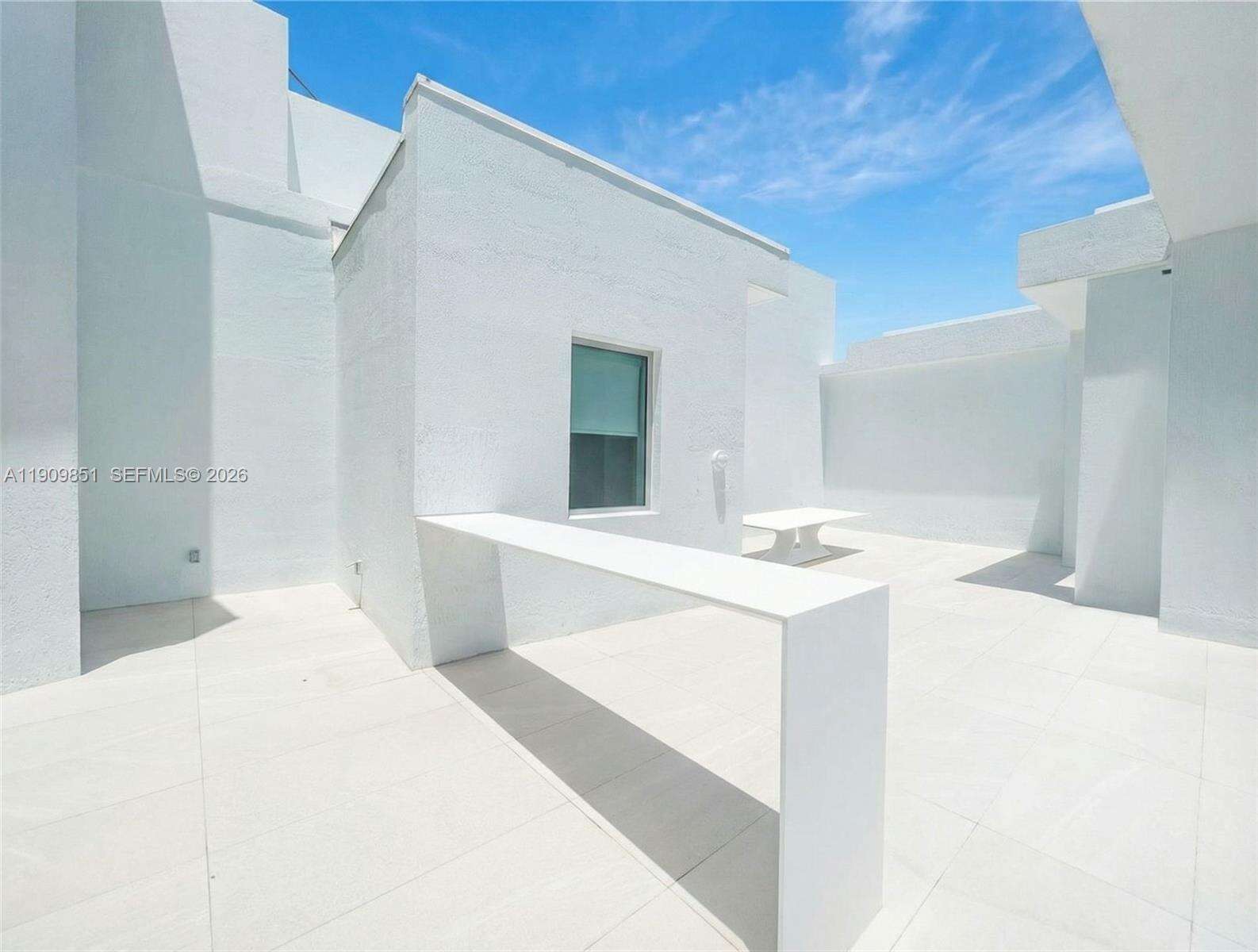 Mint at 92 3 St, Miami, FL 33130 - For Rent photo 15