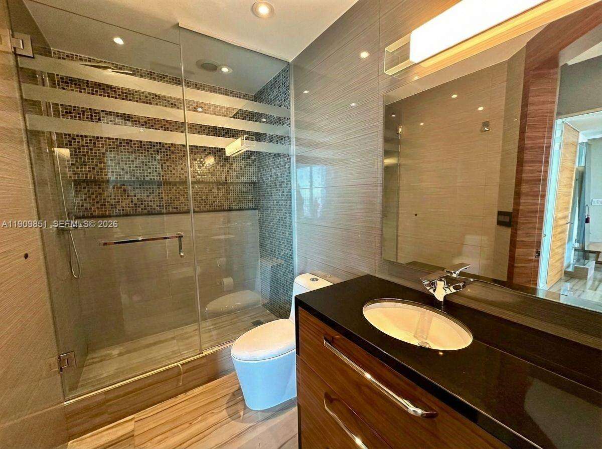 Mint at 92 3 St, Miami, FL 33130 - For Rent photo 23