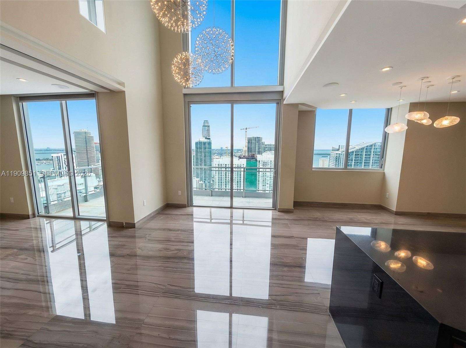 Mint at 92 3 St, Miami, FL 33130 - For Rent photo 4