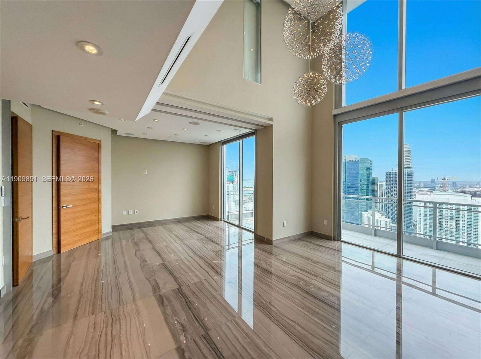 Mint at 92 3 St, Miami, FL 33130 - For Rent photo 5
