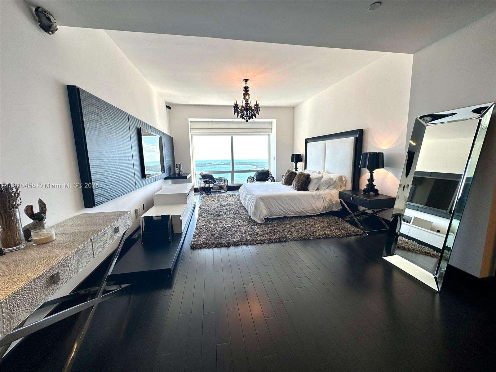 Four Seasons Residences at Miami, FL 33131 - For Rent photo 2