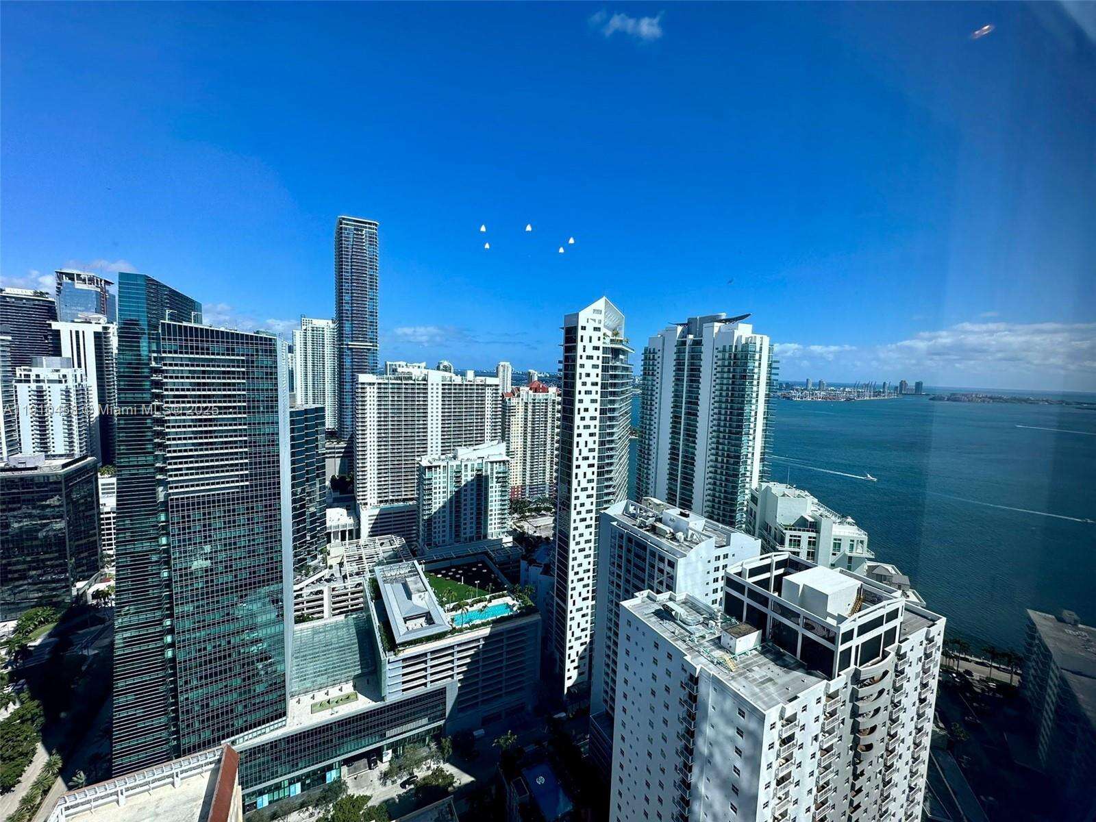 Four Seasons Residences at Miami, FL 33131 - For Rent photo 26