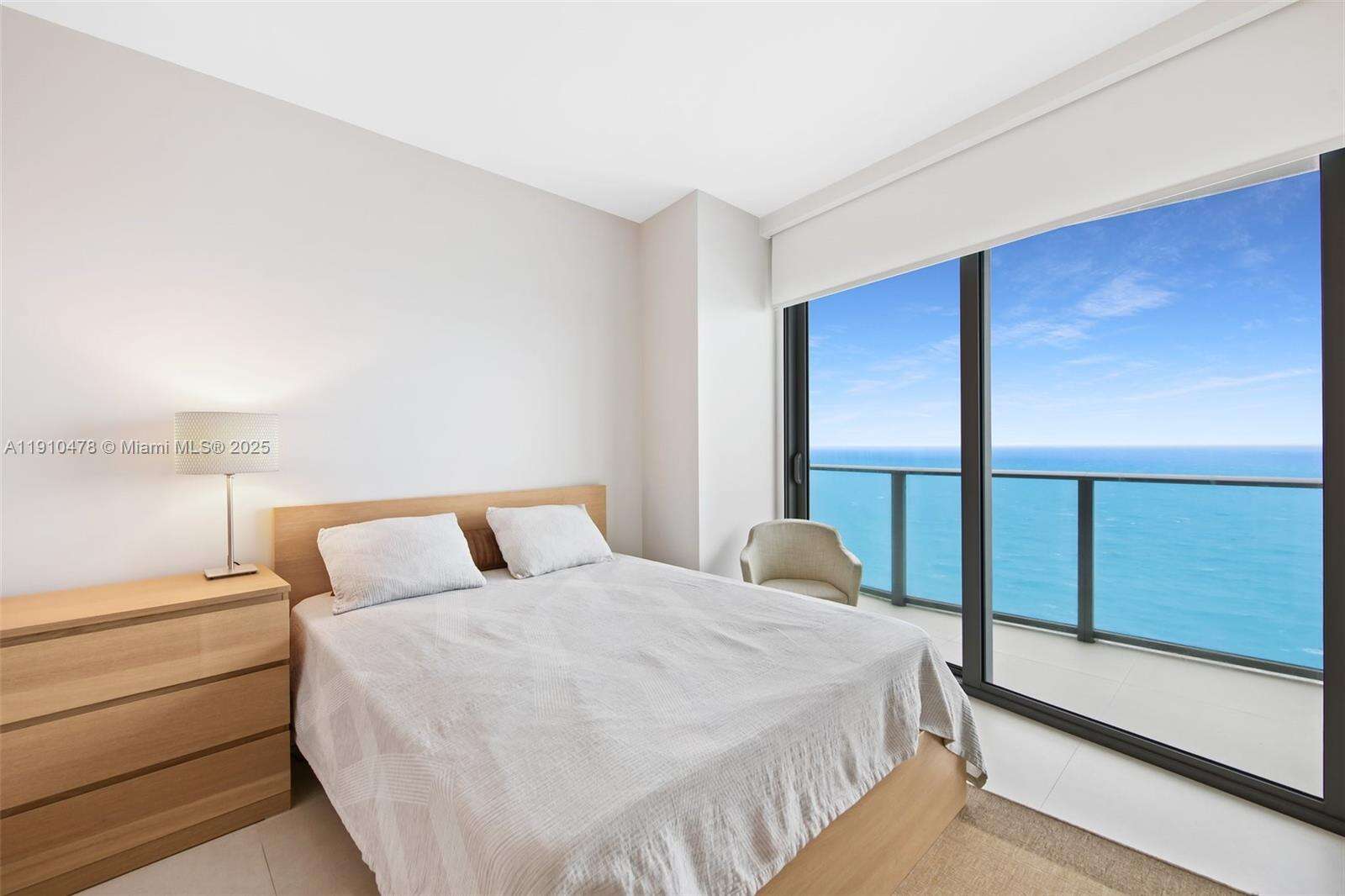 Hyde Resort at 4111 Ocean Dr, Hollywood, FL 33019 - For Rent photo 18