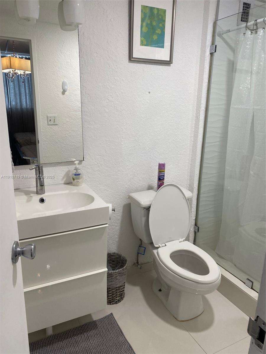 Sian Ocean Residences at 4001 Ocean Dr, Hollywood, FL 33019 - For Rent photo 14