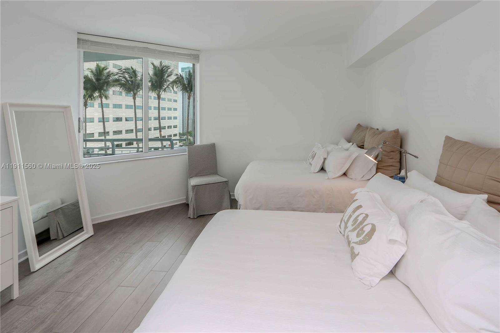 One Miami West at 325 Biscayne Blvd, Miami, FL 33131 - For Rent photo 22