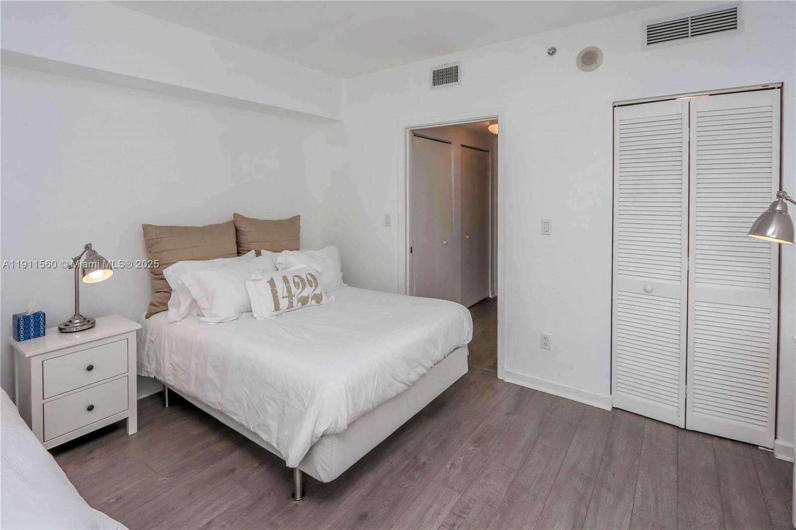 One Miami West at 325 Biscayne Blvd, Miami, FL 33131 - For Rent photo 23