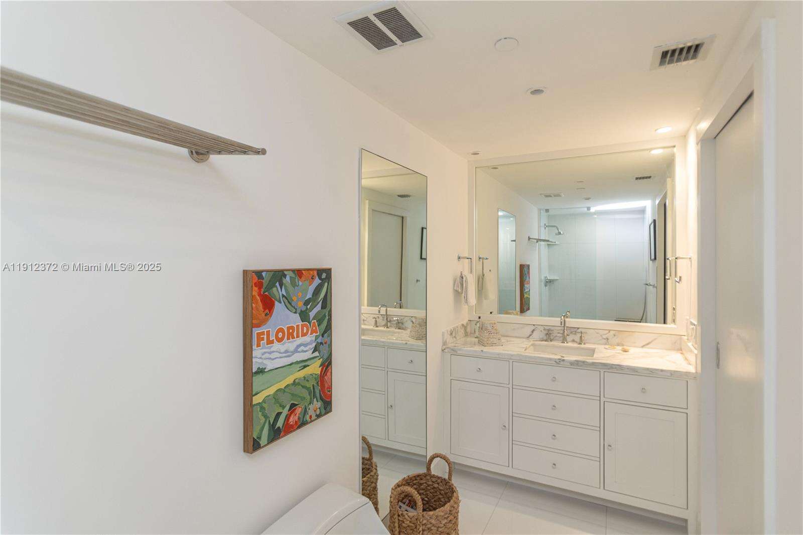 Bentley Bay at 520 W Ave, Miami Beach, FL 33139 - For Rent photo 39