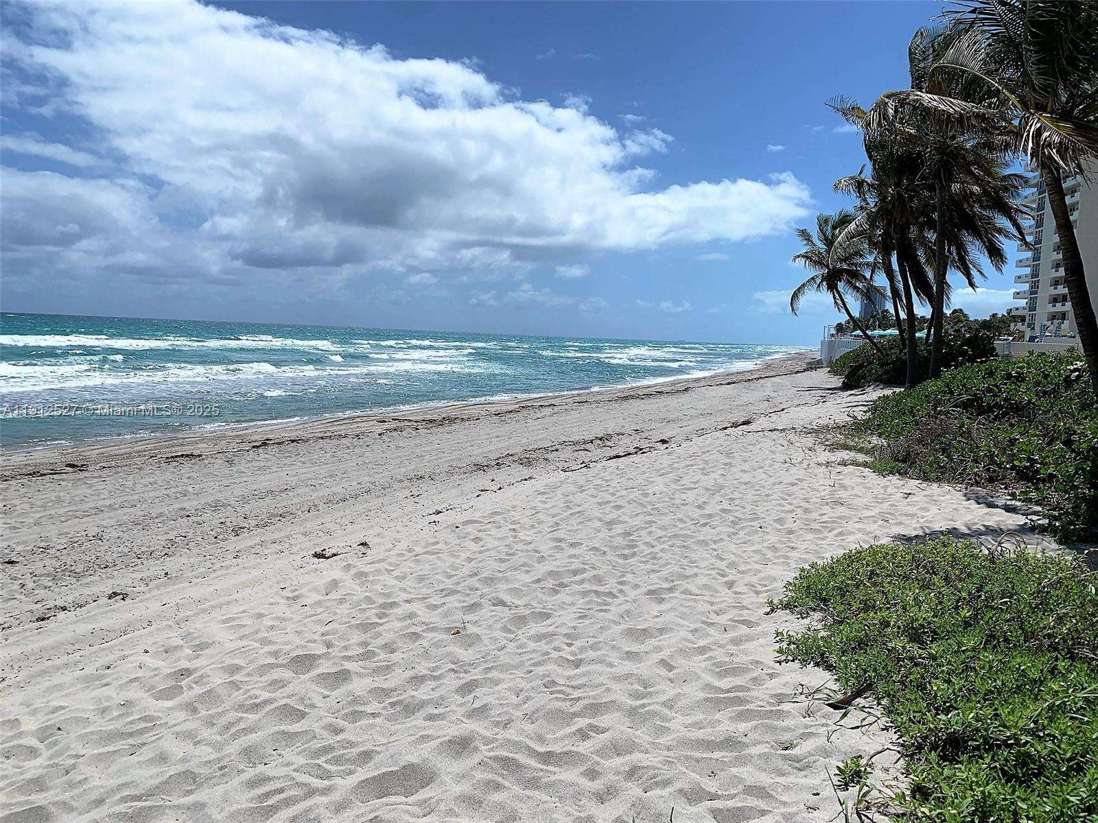 2080 Ocean Dr, Hallandale Beach, FL 33009 - For Rent photo 34