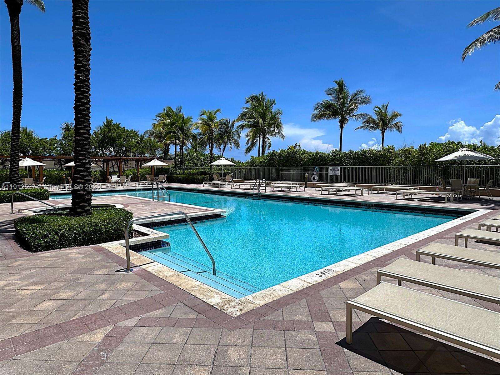 2080 Ocean Dr, Hallandale Beach, FL 33009 - For Rent photo 39