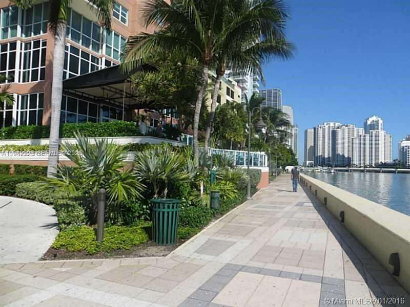 The Mark On Brickell at 1155 Brickell Bay Dr, Miami, FL 33131 - For Rent photo 22