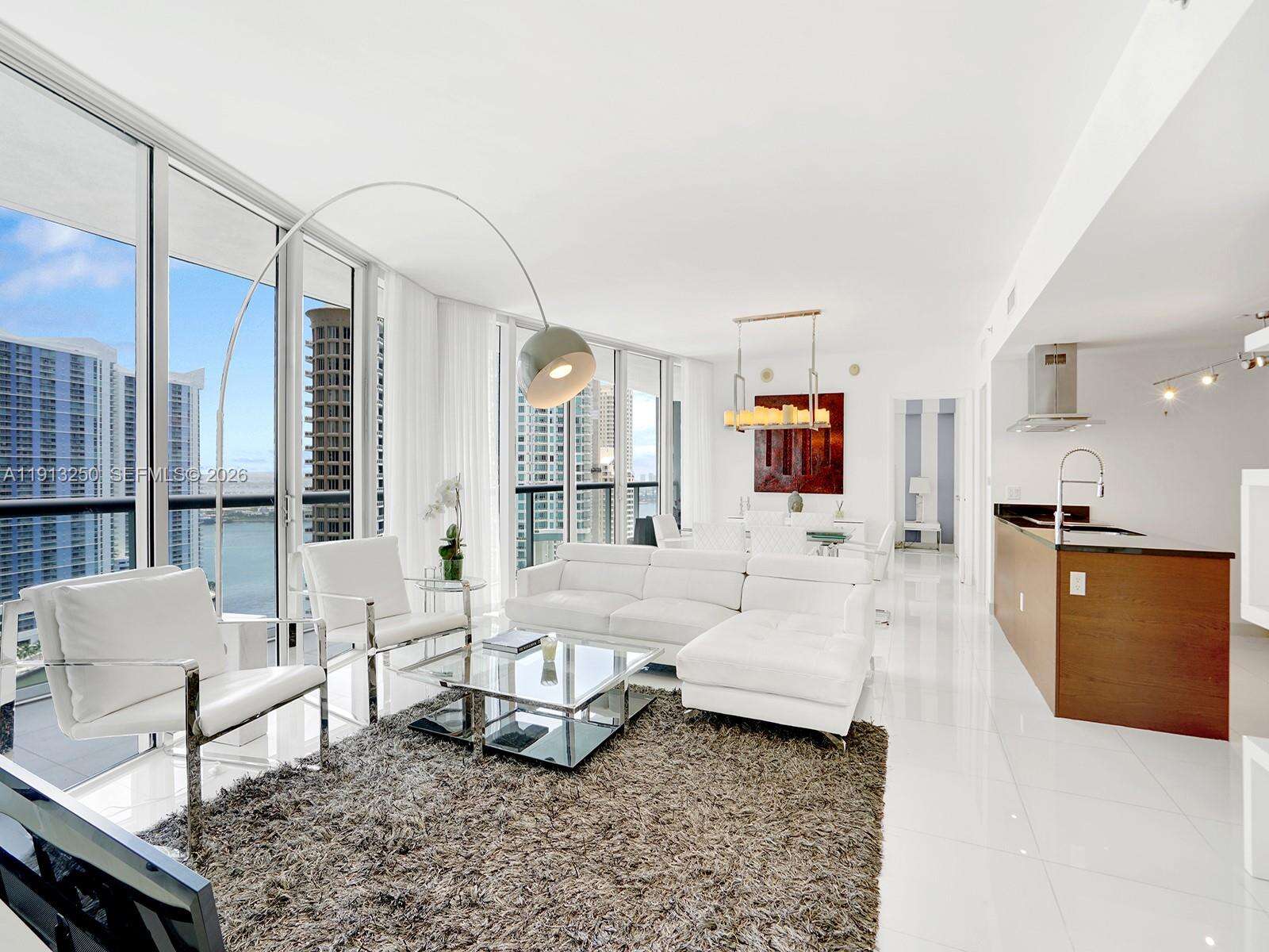 Icon Brickell 2 at 495 Brickell Ave, Miami, FL 33131 - For Rent photo 12