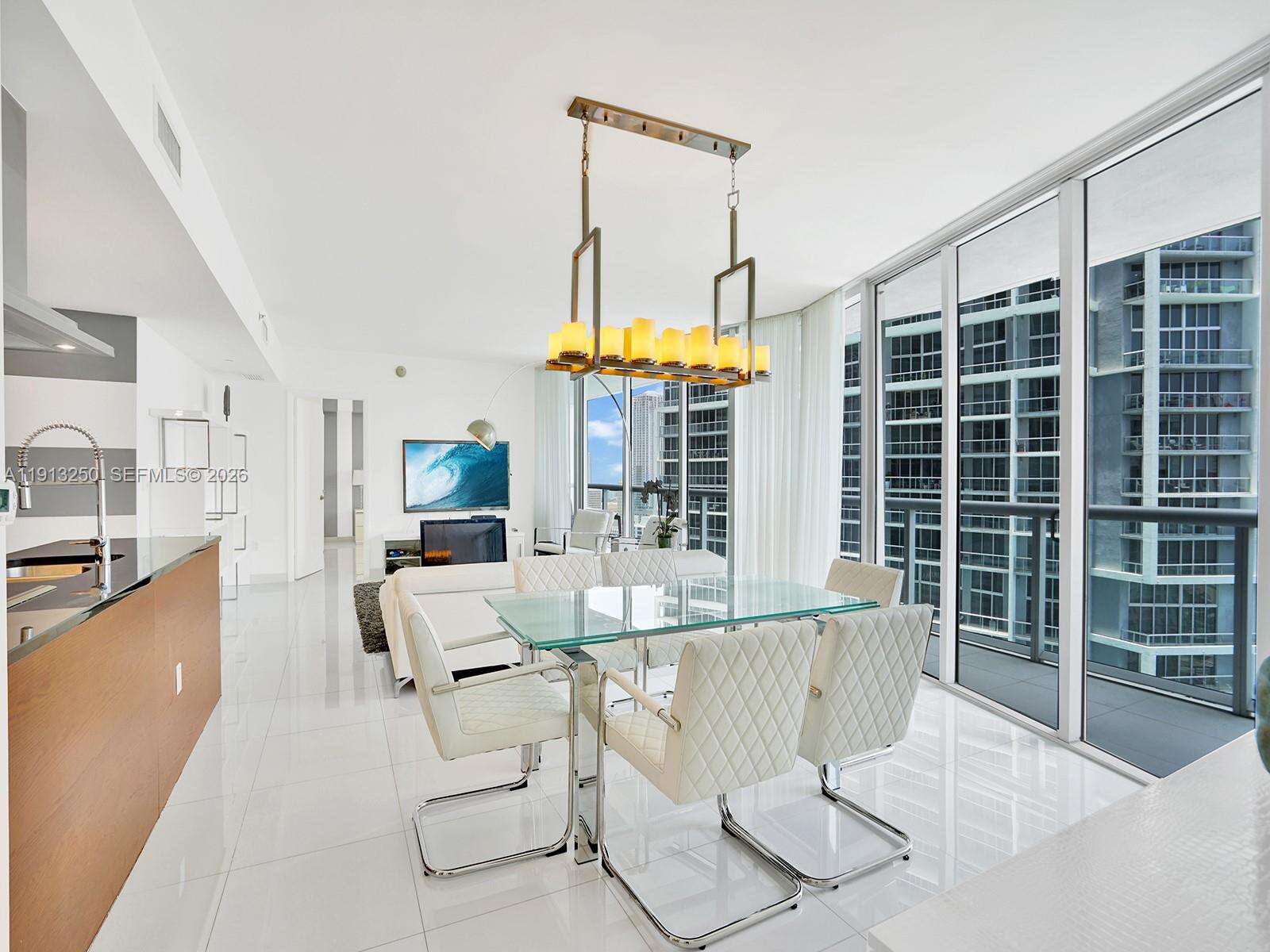 Icon Brickell 2 at 495 Brickell Ave, Miami, FL 33131 - For Rent photo 13