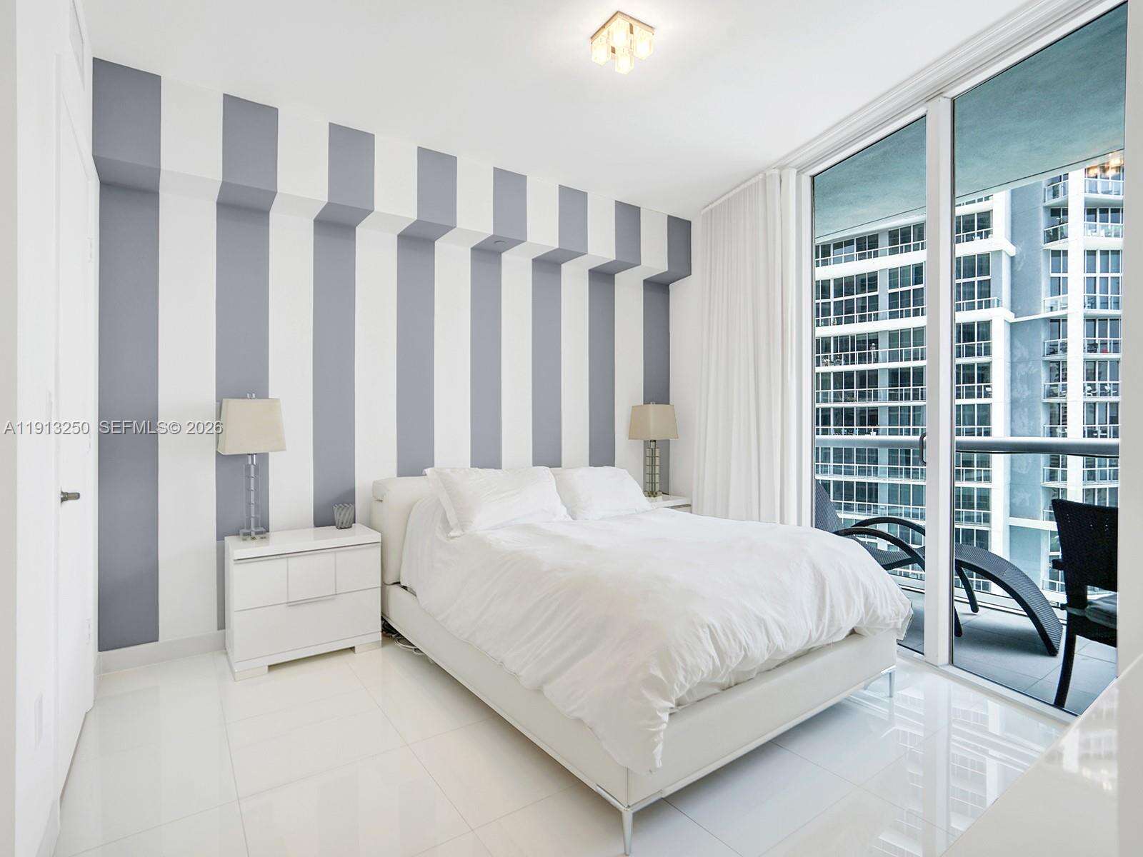 Icon Brickell 2 at 495 Brickell Ave, Miami, FL 33131 - For Rent photo 18