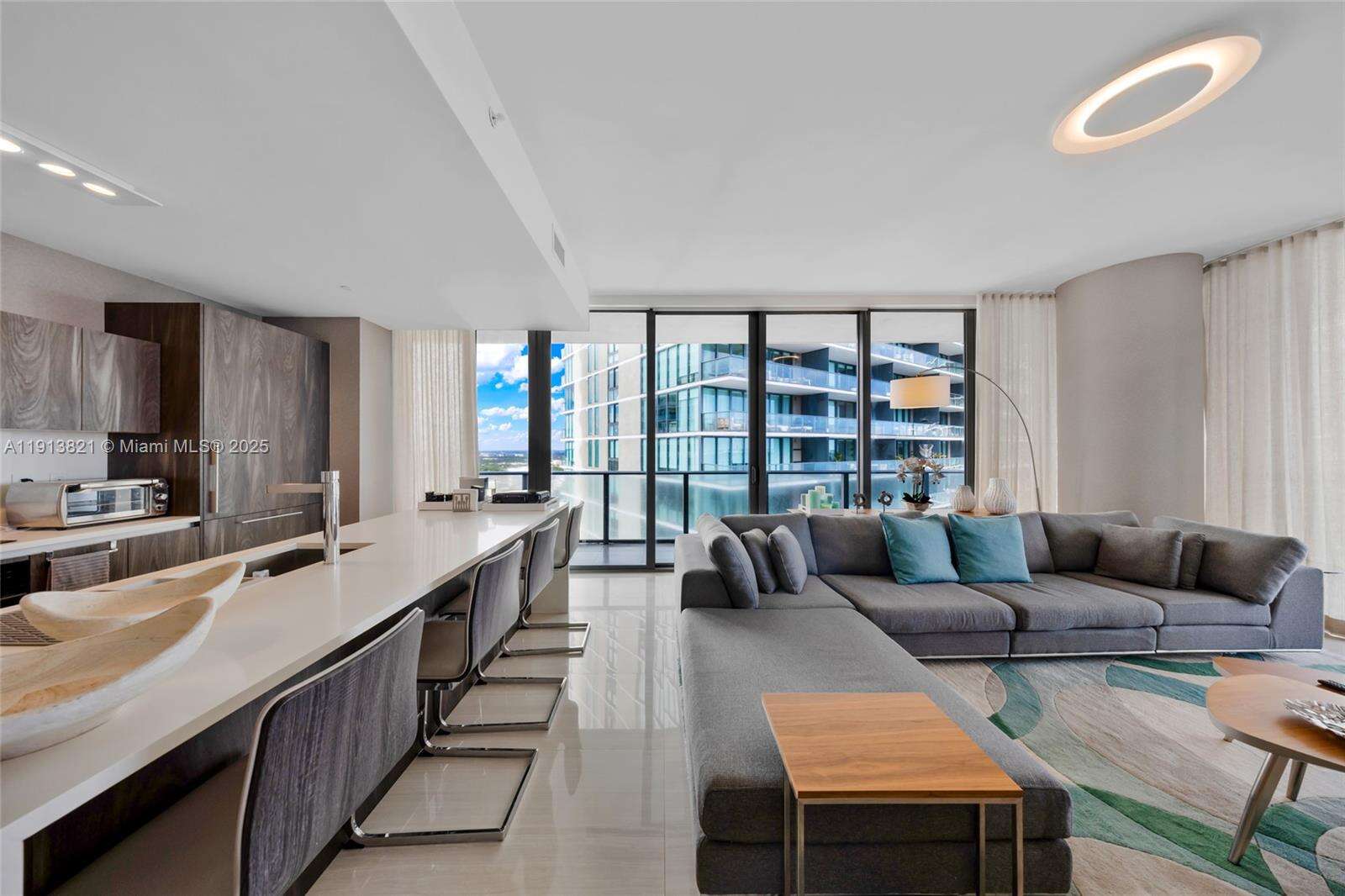 Gran Paraiso at 480 31 St, Miami, FL 33137 - For Rent photo 3