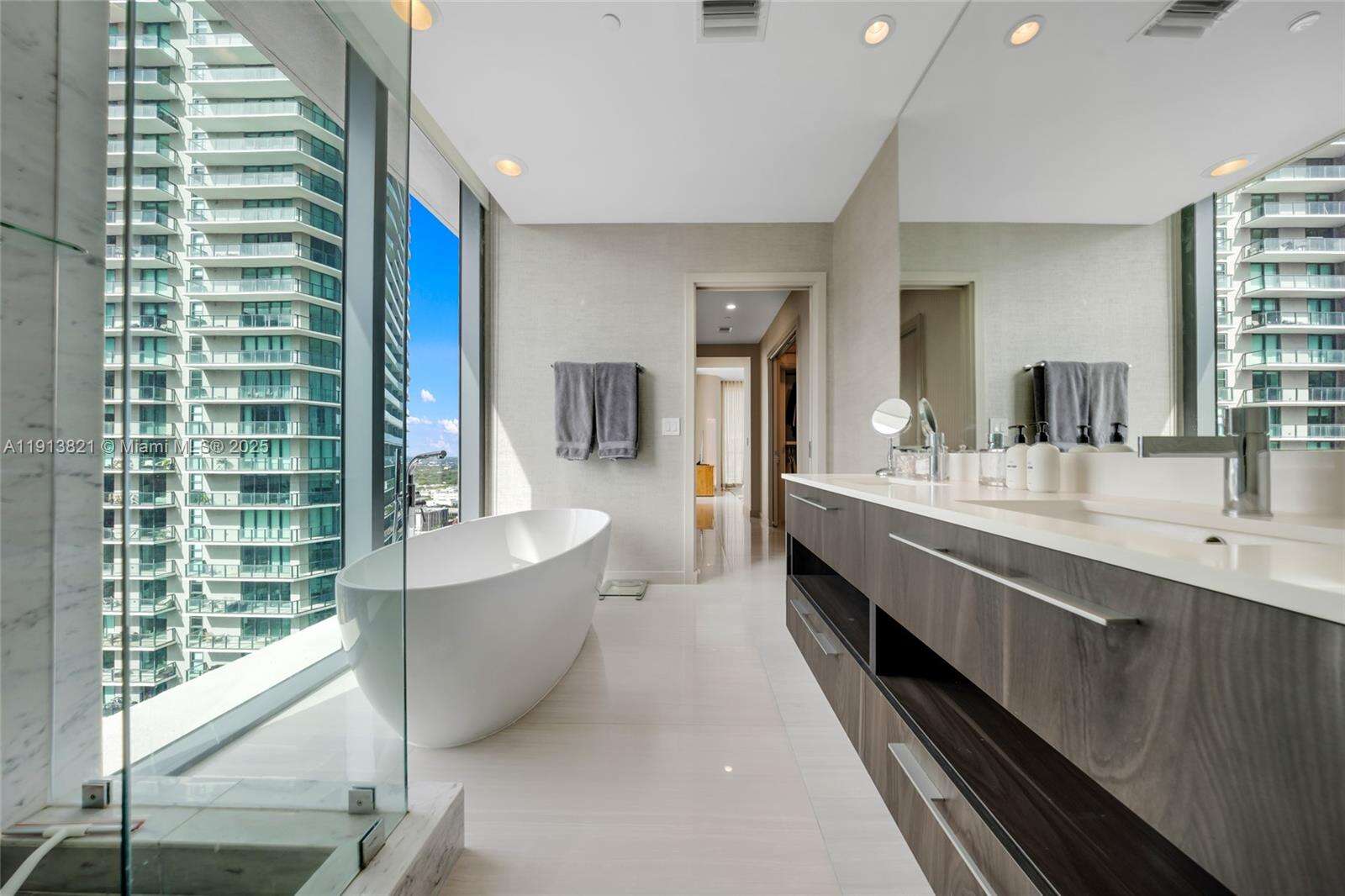 Gran Paraiso at 480 31 St, Miami, FL 33137 - For Rent photo 28
