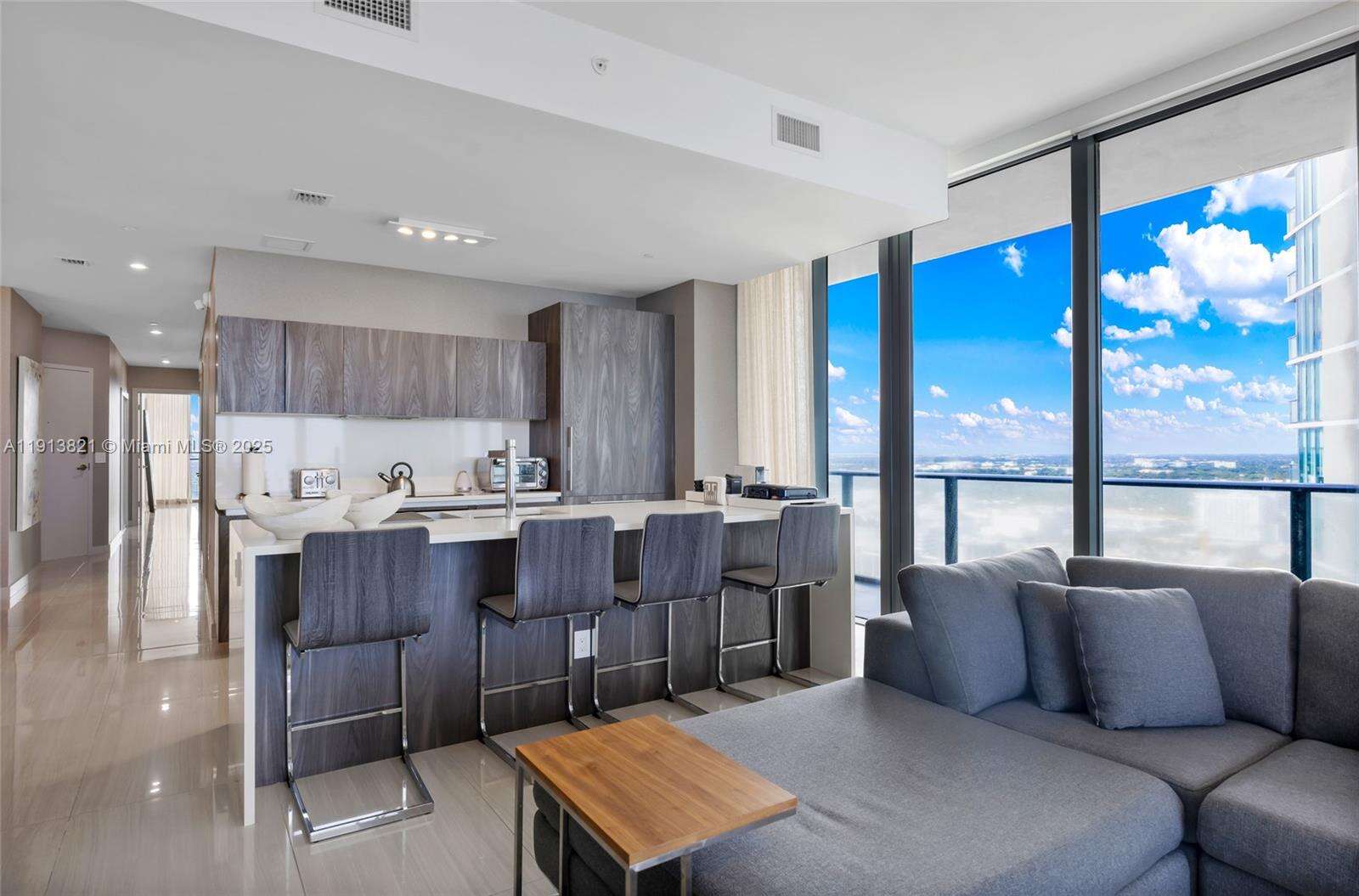 Gran Paraiso at 480 31 St, Miami, FL 33137 - For Rent photo 7