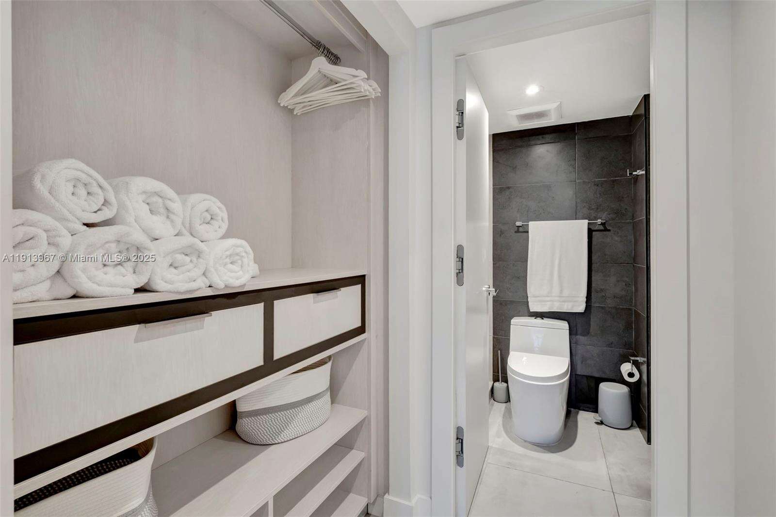 Roney Palace at 2301 Collins Ave, Miami Beach, FL 33139 - For Rent photo 26