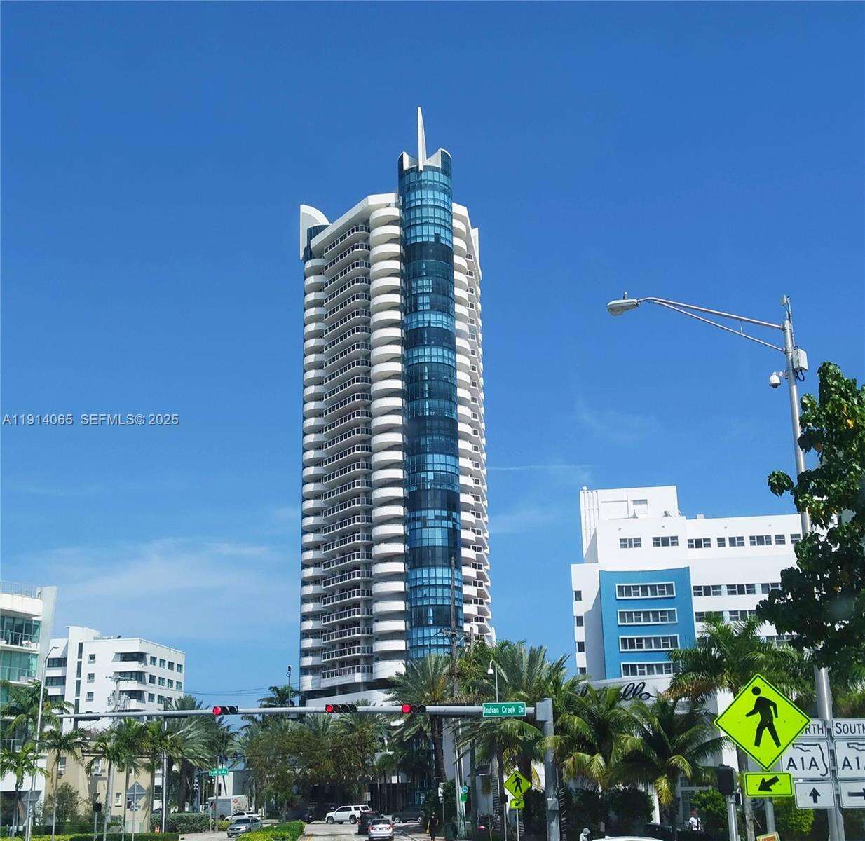 La Gorce Palace at 6301 Collins Ave, Miami Beach, FL 33141 - For Rent photo 2