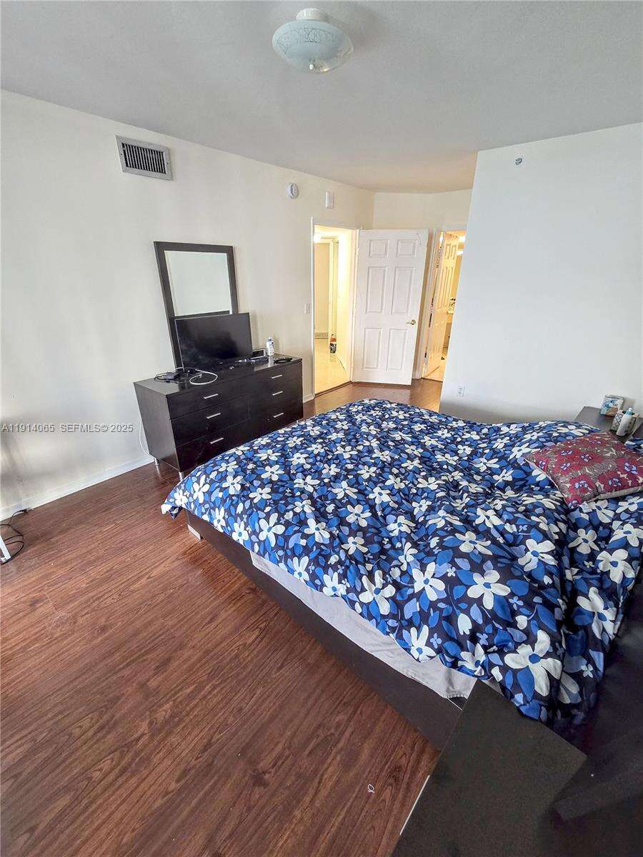 La Gorce Palace at 6301 Collins Ave, Miami Beach, FL 33141 - For Rent photo 15