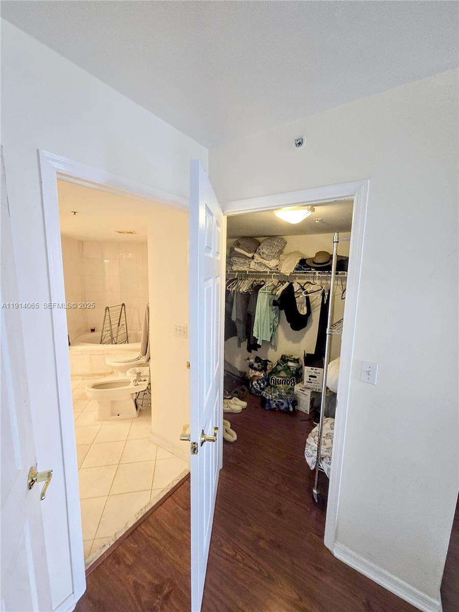 La Gorce Palace at 6301 Collins Ave, Miami Beach, FL 33141 - For Rent photo 16