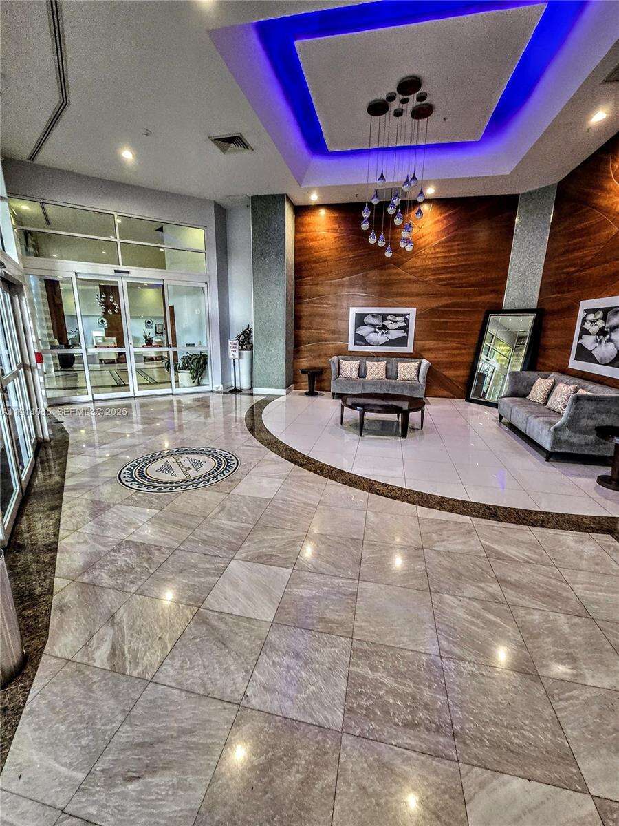 La Gorce Palace at 6301 Collins Ave, Miami Beach, FL 33141 - For Rent photo 29
