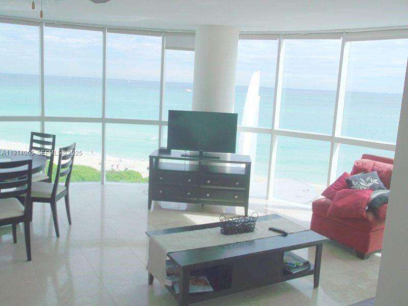 La Gorce Palace at 6301 Collins Ave, Miami Beach, FL 33141 - For Rent photo 6
