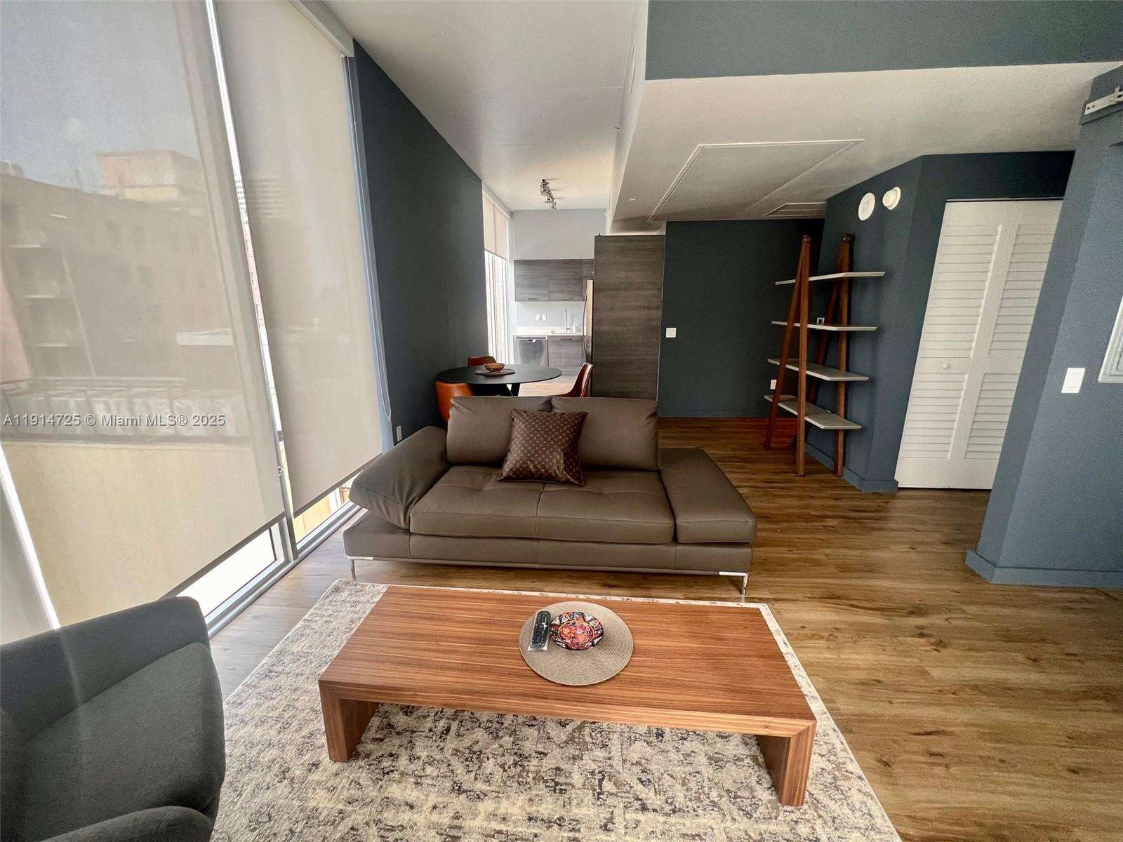 Centro at 151 1 St, Miami, FL 33131 - For Rent photo 2