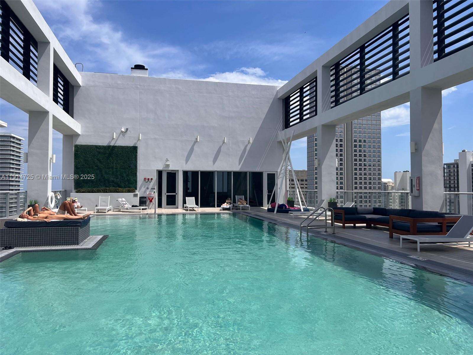 Centro at 151 1 St, Miami, FL 33131 - For Rent photo 15