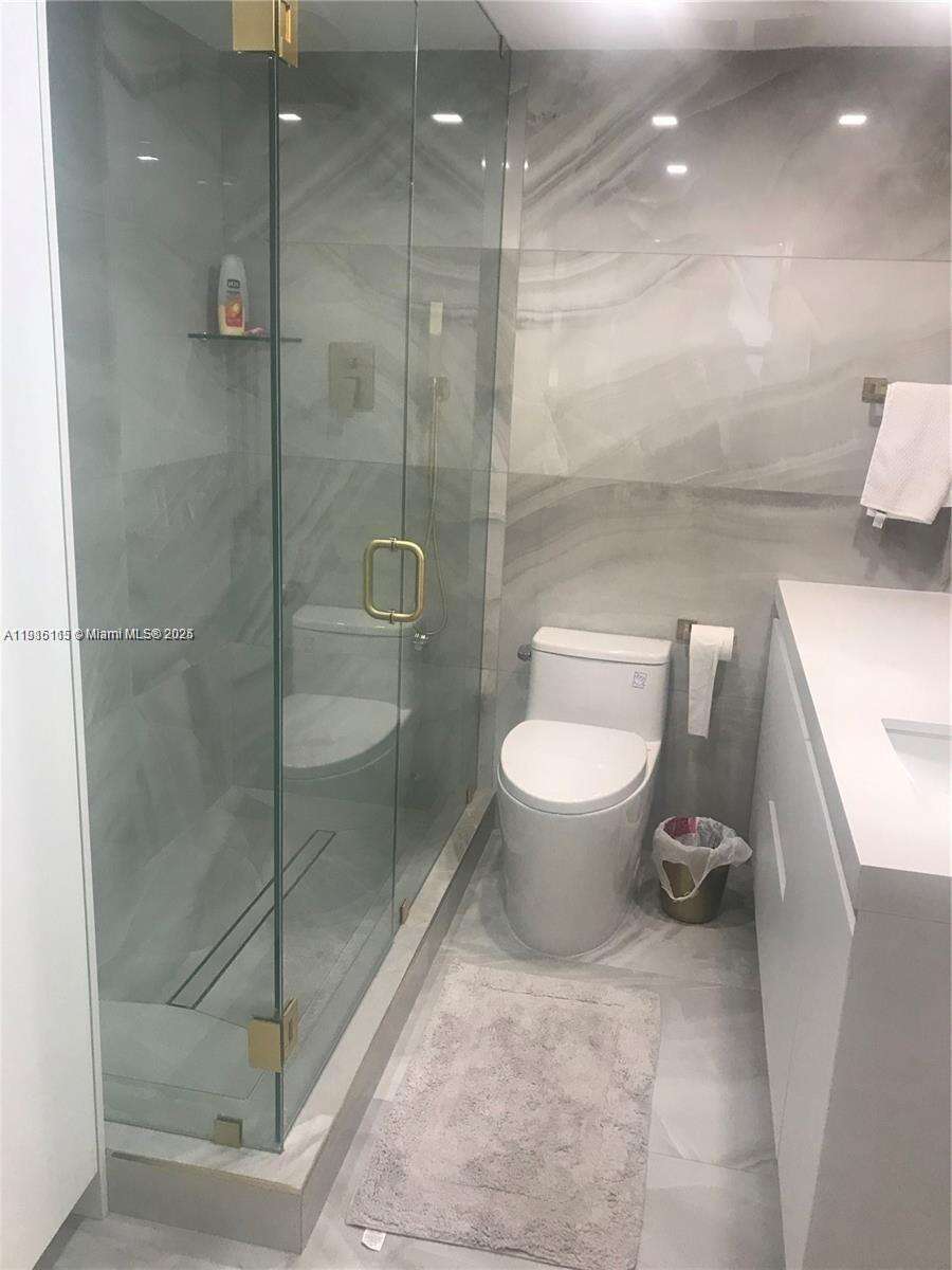The Plaza at 10185 Collins Ave, Bal Harbour, FL 33154 - For Rent photo 5