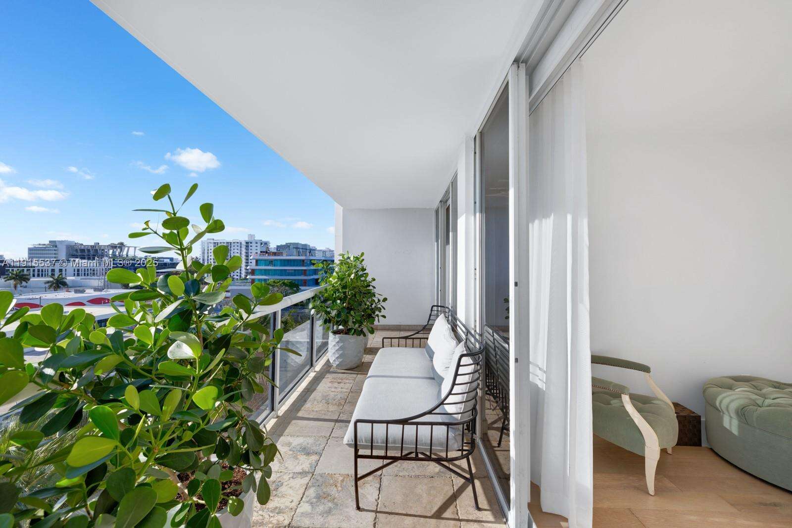 1800 Sunset Harbour Dr, Miami Beach, FL 33139 - For Rent photo 15