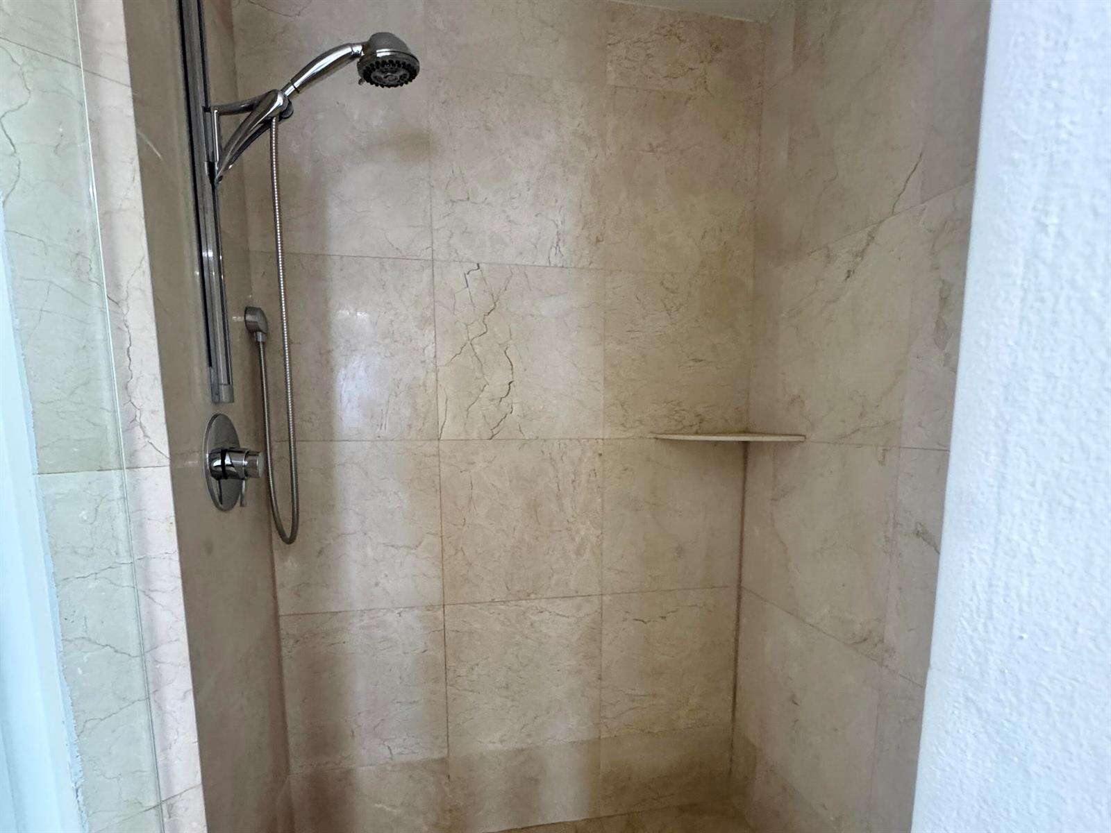 Sayan at 16275 Collins, Sunny Isles Beach, FL 33160 - For Rent photo 12