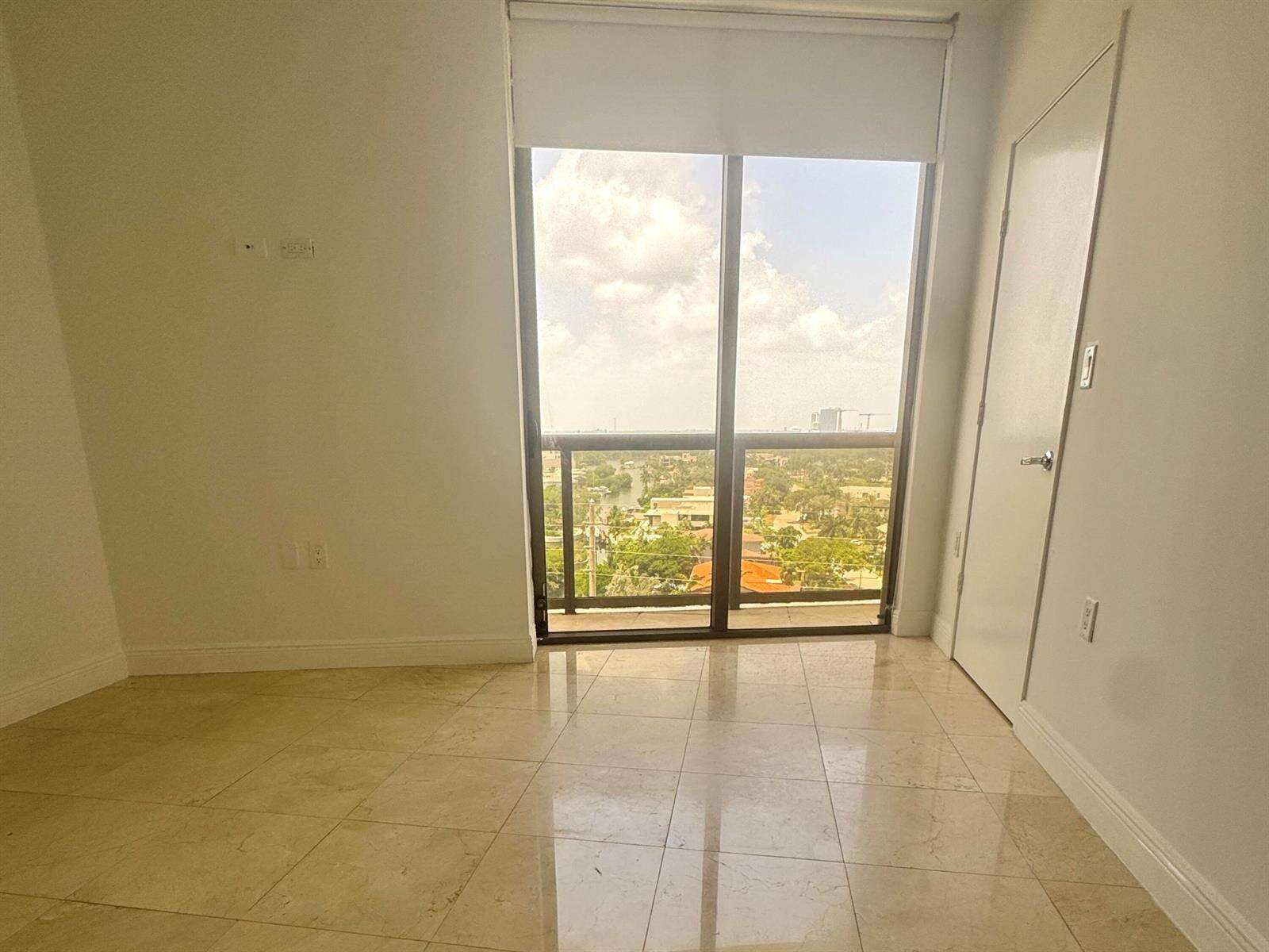 Sayan at 16275 Collins, Sunny Isles Beach, FL 33160 - For Rent photo 15