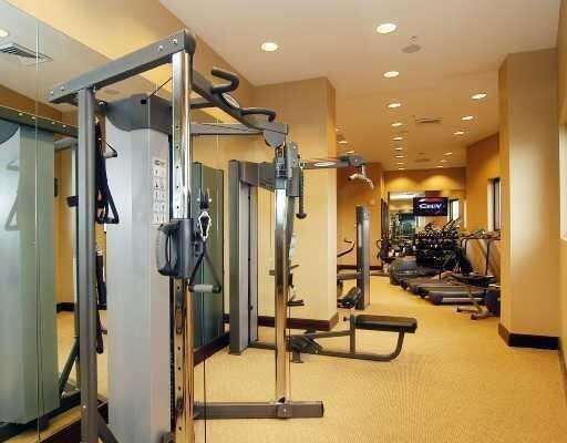 Sayan at 16275 Collins, Sunny Isles Beach, FL 33160 - For Rent photo 28