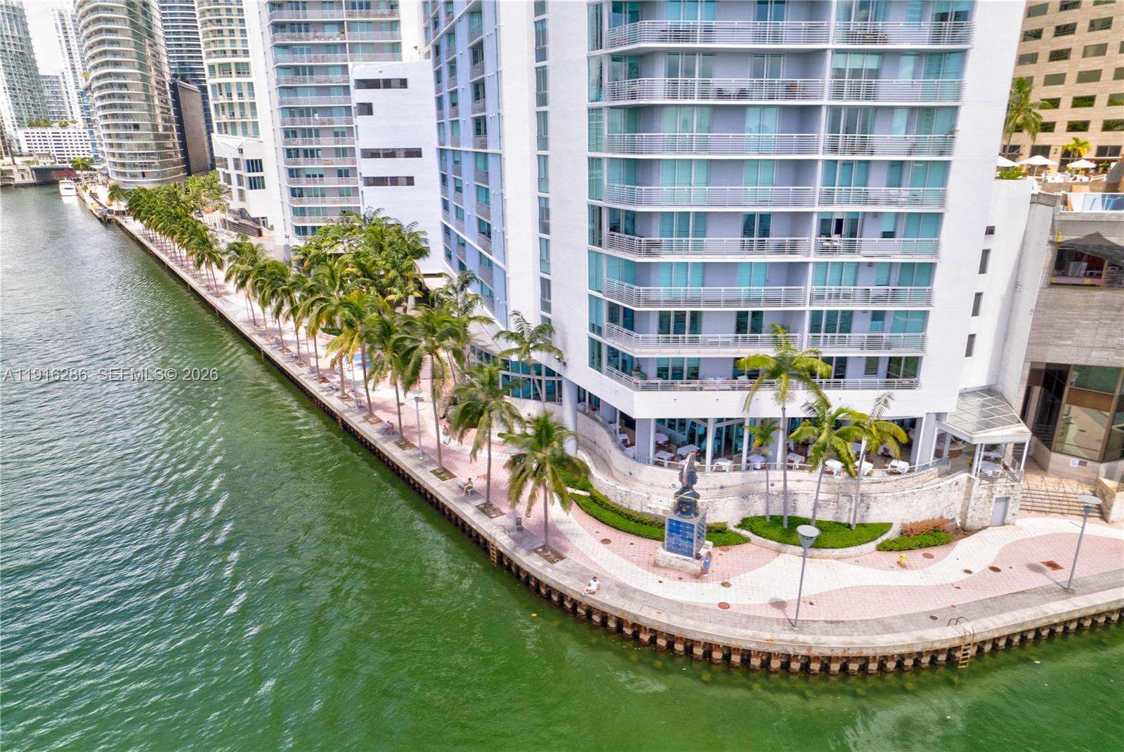 One Miami East at 335 Biscayne Blvd, Miami, FL 33131 - For Rent photo 14