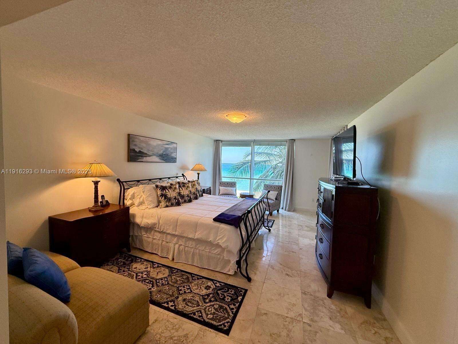 Sands Pointe at 16711 Collins Ave, Sunny Isles Beach, FL 33160 - For Rent photo 11