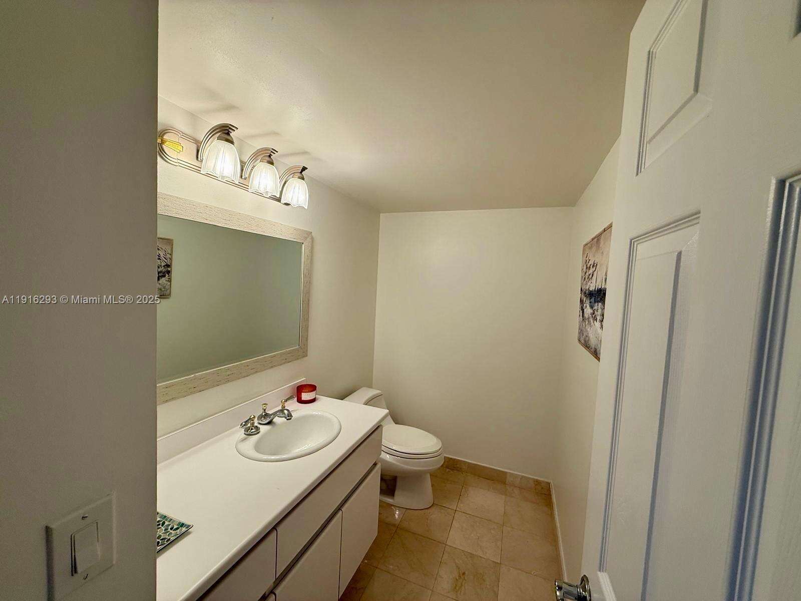 Sands Pointe at 16711 Collins Ave, Sunny Isles Beach, FL 33160 - For Rent photo 15