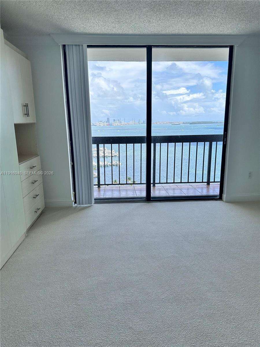 Brickell Bay Club at 2333 Brickell Ave, Miami, FL 33129 - For Rent photo 23