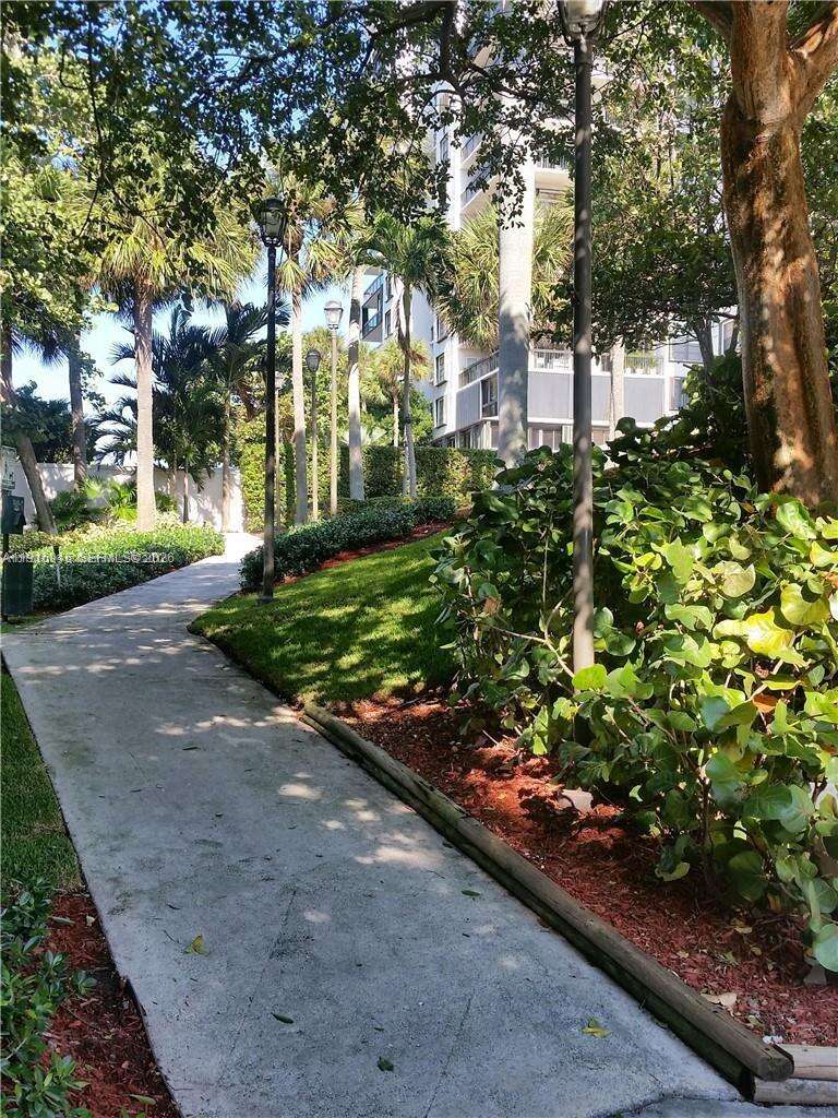 Brickell Bay Club at 2333 Brickell Ave, Miami, FL 33129 - For Rent photo 36