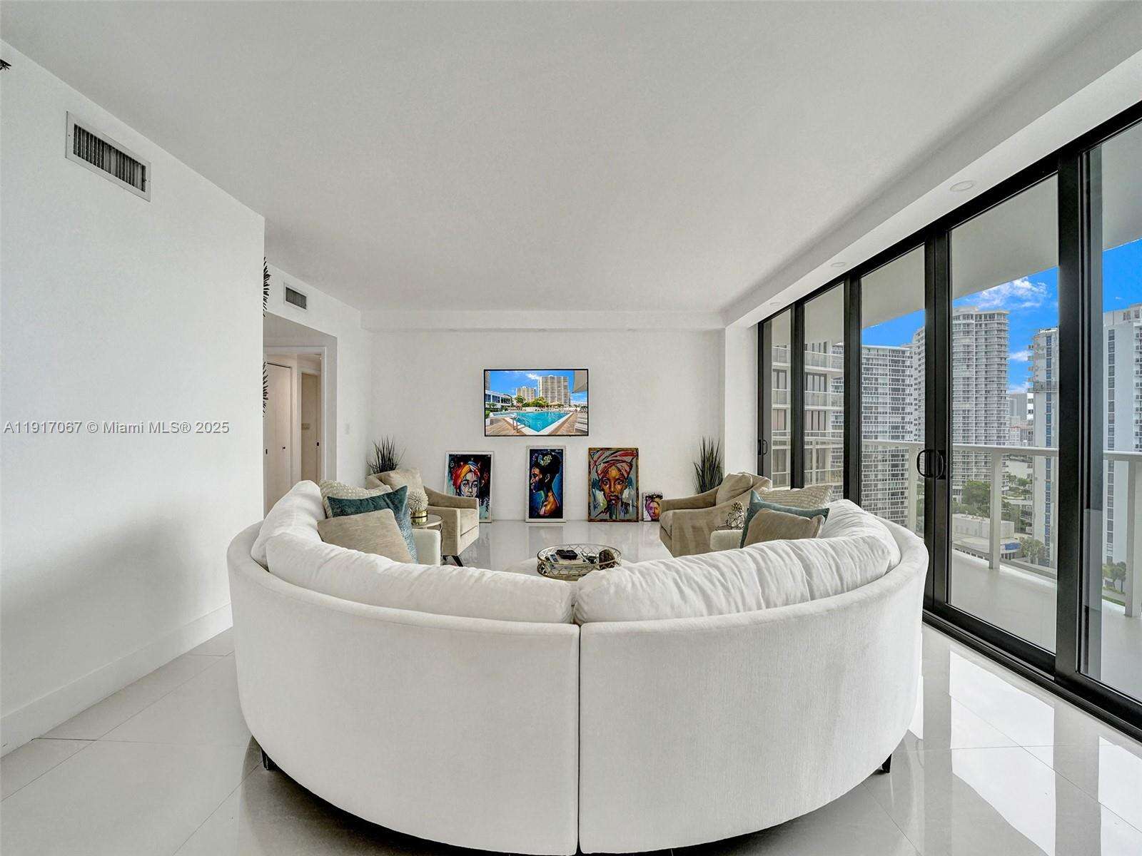 Hamptons West at 20281 Country Club Dr, Aventura, FL 33180 - For Rent photo 12