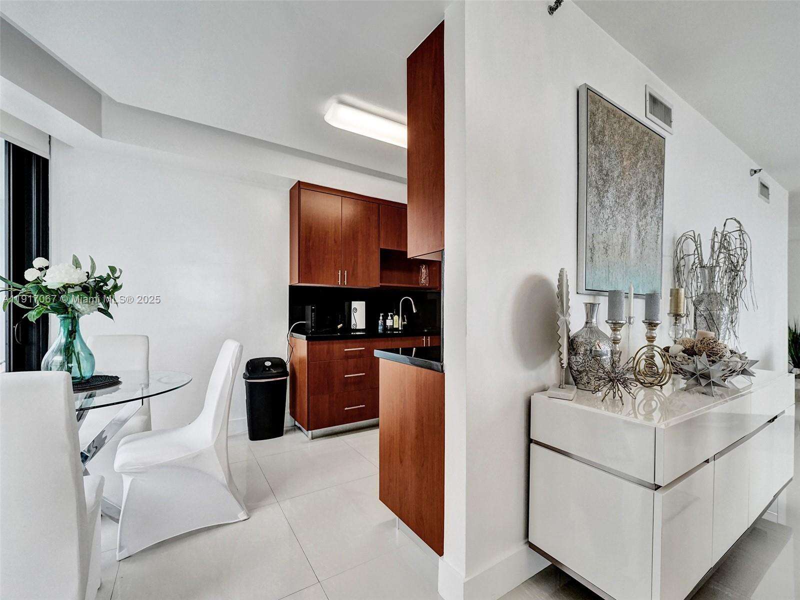 Hamptons West at 20281 Country Club Dr, Aventura, FL 33180 - For Rent photo 19